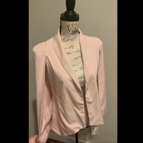 Pink blazer cape - Picture 5 of 13